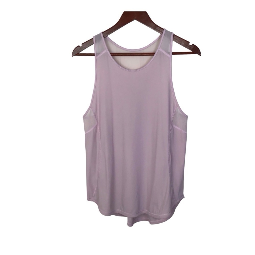 Lululemon Sculpt Tank in Pink.